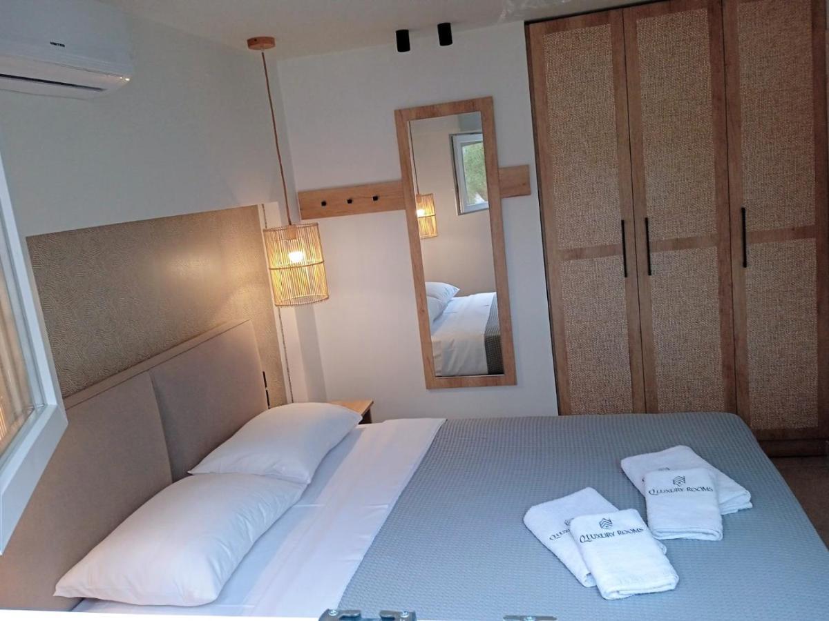 Q Luxury Rooms Paleros Экстерьер фото